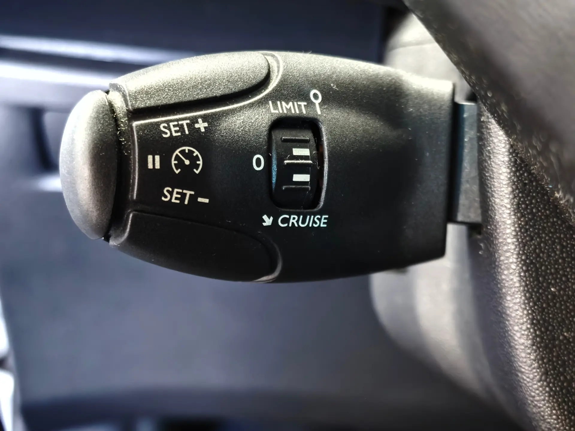 Citroen C3 1.2 PureTech Shine 14
