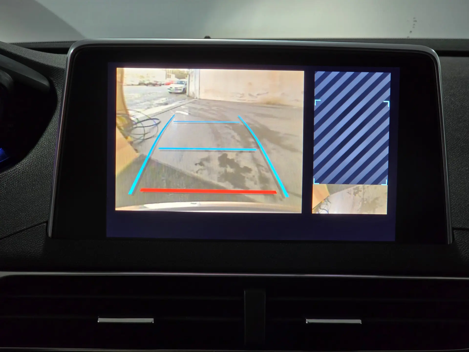 Peugeot 3008 1.2 PureTech Active Pack 8