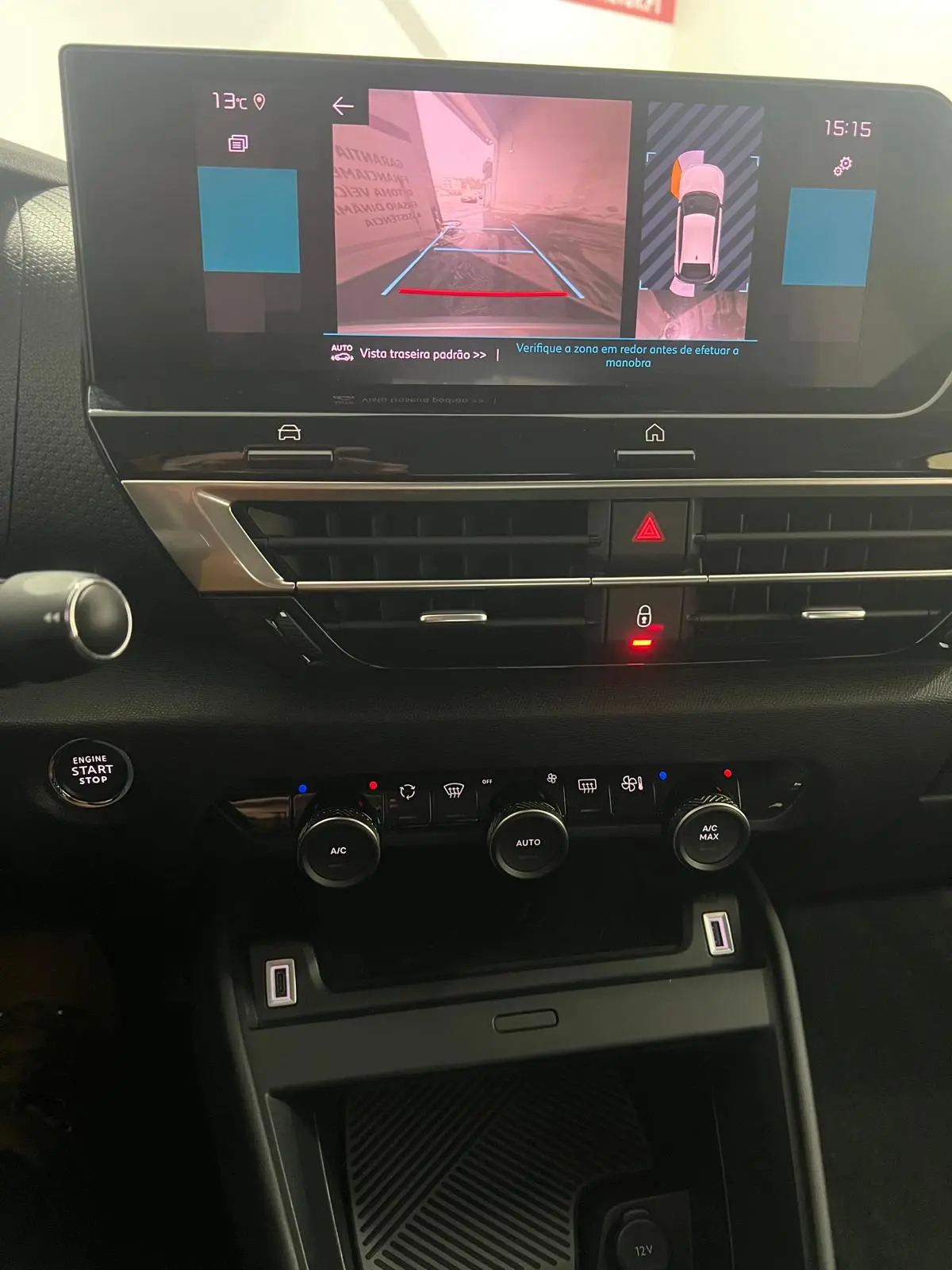 Citroën C4 1.2 PureTech Shine EAT8 9