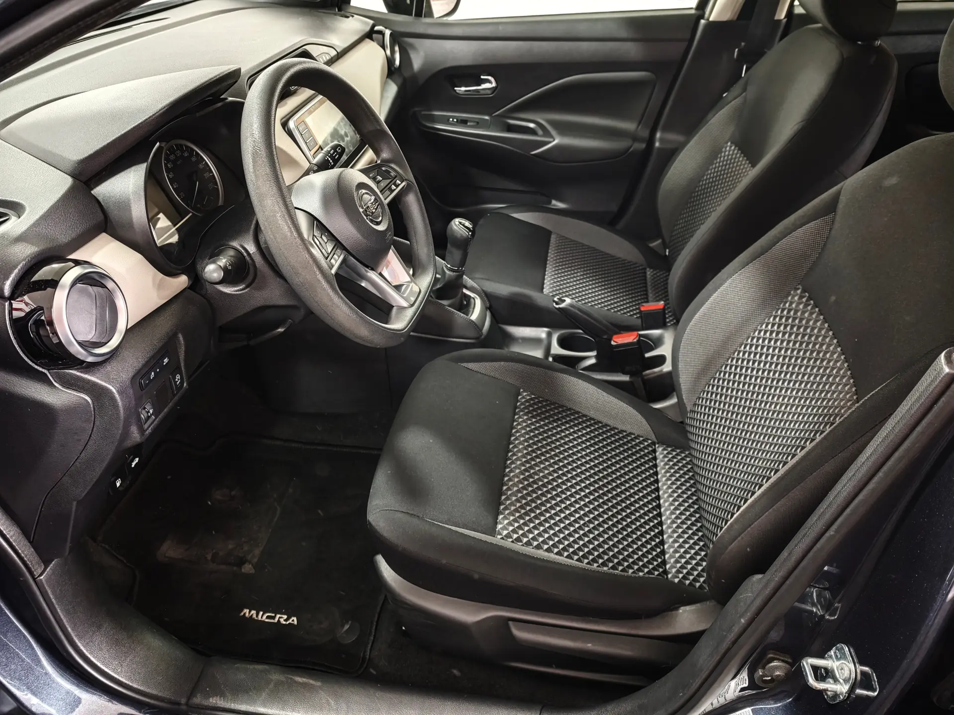 Nissan Micra 1.0 IG-T Kiiro 18