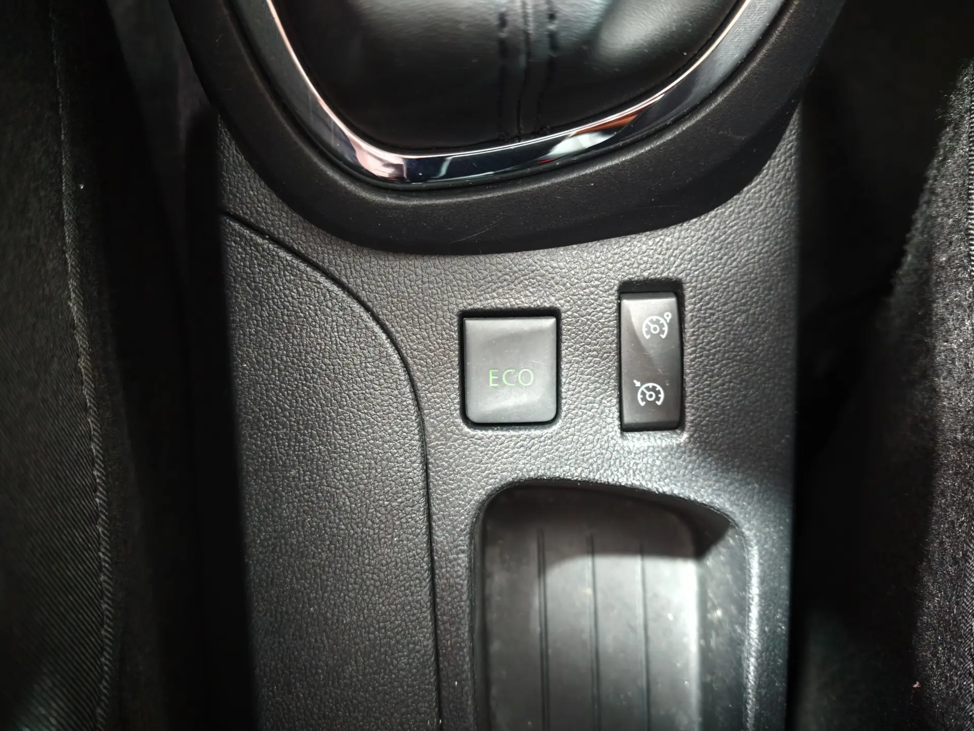 Renault Captur 1.5 dCi 14