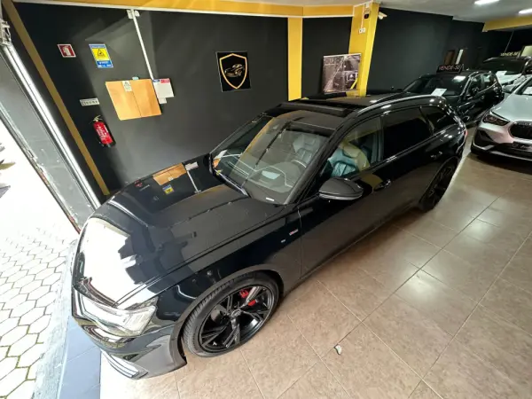 Audi A6 Avant Sport 40 TDI quattro S line HUD Matrix Black Edition 10
