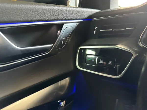 Audi A6 Avant Sport 40 TDI quattro S line HUD Matrix Black Edition 19