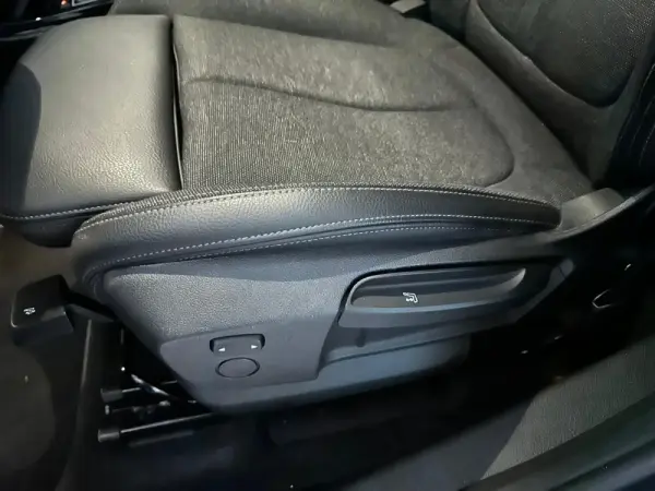 BMW X1 16 d sDrive xLine Auto 20