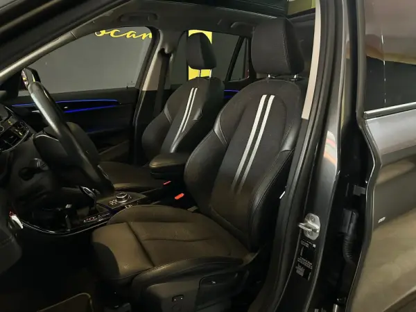 BMW X1 16 d sDrive xLine Auto 22