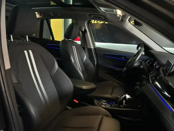 BMW X1 16 d sDrive xLine Auto 37