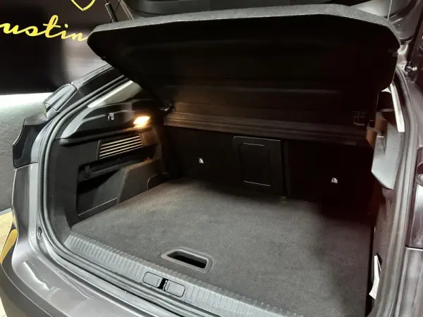 Citroën C4 1.5 BlueHDi Shine Pack EAT8 10