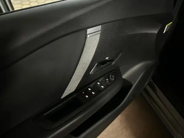 Citroën C4 1.5 BlueHDi Shine Pack EAT8 14