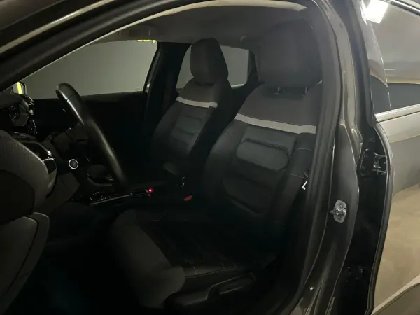 Citroën C4 1.5 BlueHDi Shine Pack EAT8 15