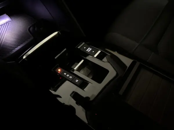 Citroën C4 1.5 BlueHDi Shine Pack EAT8 26