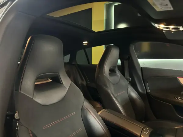 Mercedes-Benz CLA 180 d AMG Line Aut. 15