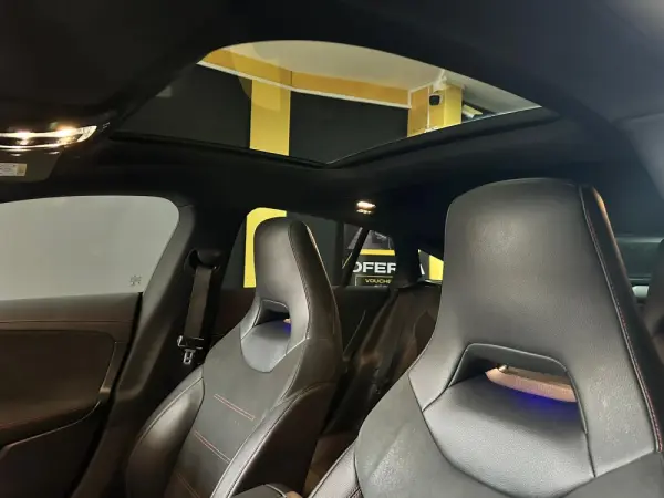 Mercedes-Benz CLA 180 d AMG Line Aut. 21