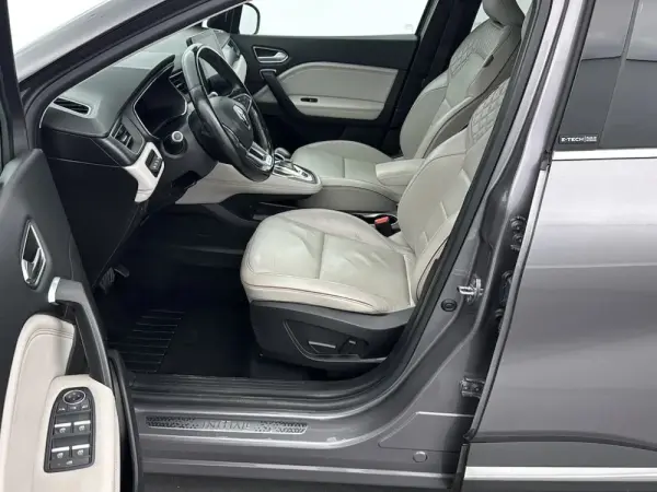 Renault Captur 1.6 E-Tech Plug-In Initiale Paris 6