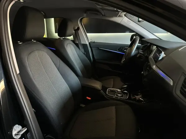 BMW 116 d Advantage Auto 18