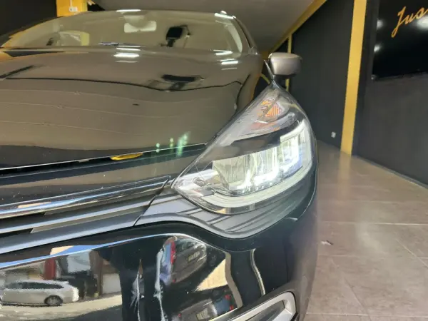 Renault Clio Sport Tourer 1.5 dCi GT Line 4