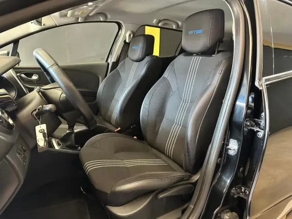 Renault Clio Sport Tourer 1.5 dCi GT Line 15