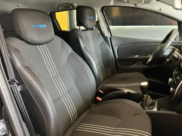 Renault Clio Sport Tourer 1.5 dCi GT Line 27