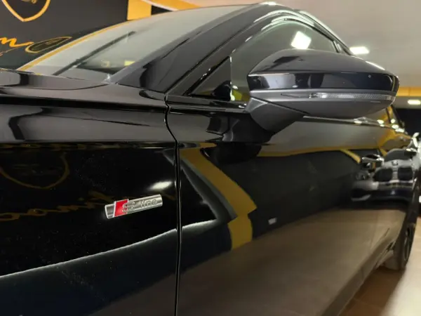 Audi A6 Avant Sport 40 TDI quattro S line HUD Matrix Black Edition 10