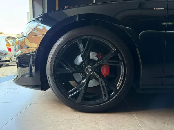 Audi A6 Avant Sport 40 TDI quattro S line HUD Matrix Black Edition 9