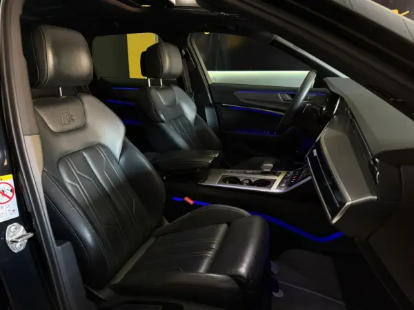 Audi A6 Avant Sport 40 TDI quattro S line HUD Matrix Black Edition 32