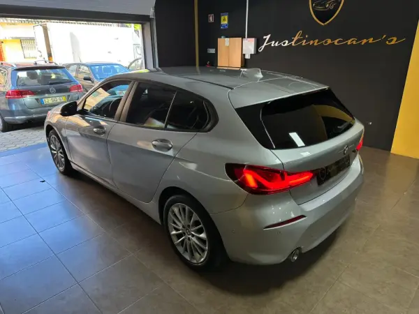 BMW 116 d Aut. Advantage 8