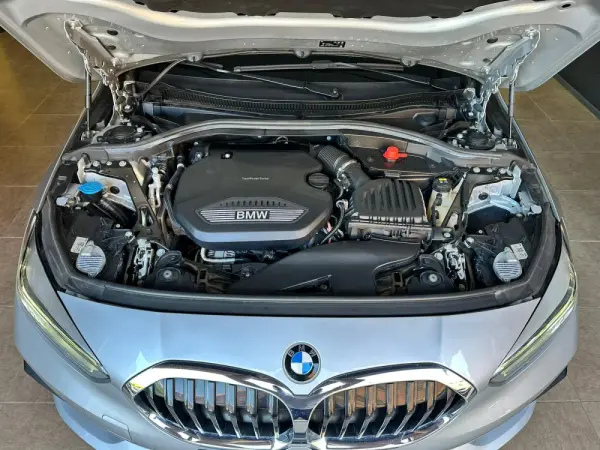 BMW 116 d Aut. Advantage 12