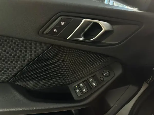 BMW 116 d Aut. Advantage 14