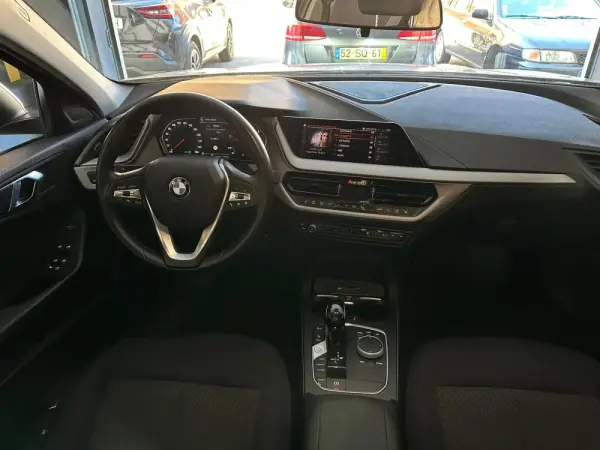 BMW 116 d Aut. Advantage 25