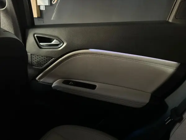 Renault Captur 1.6 E-Tech Plug-In Initiale Paris 38