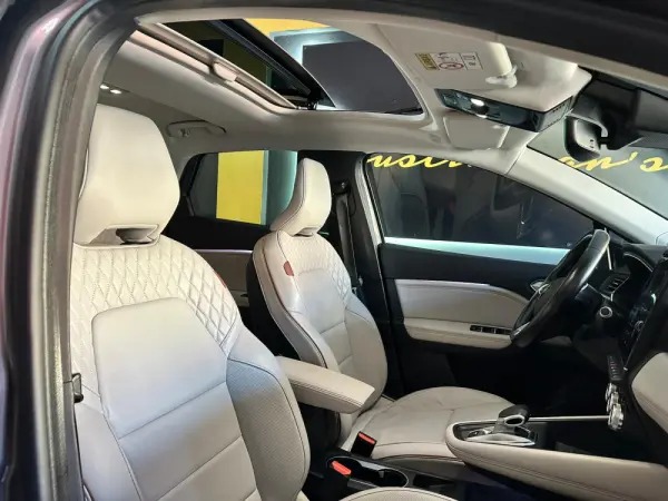 Renault Captur 1.6 E-Tech Plug-In Initiale Paris 36