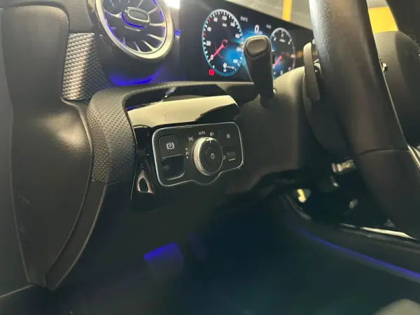 Mercedes-Benz A 180 d Style Plus Aut. 15