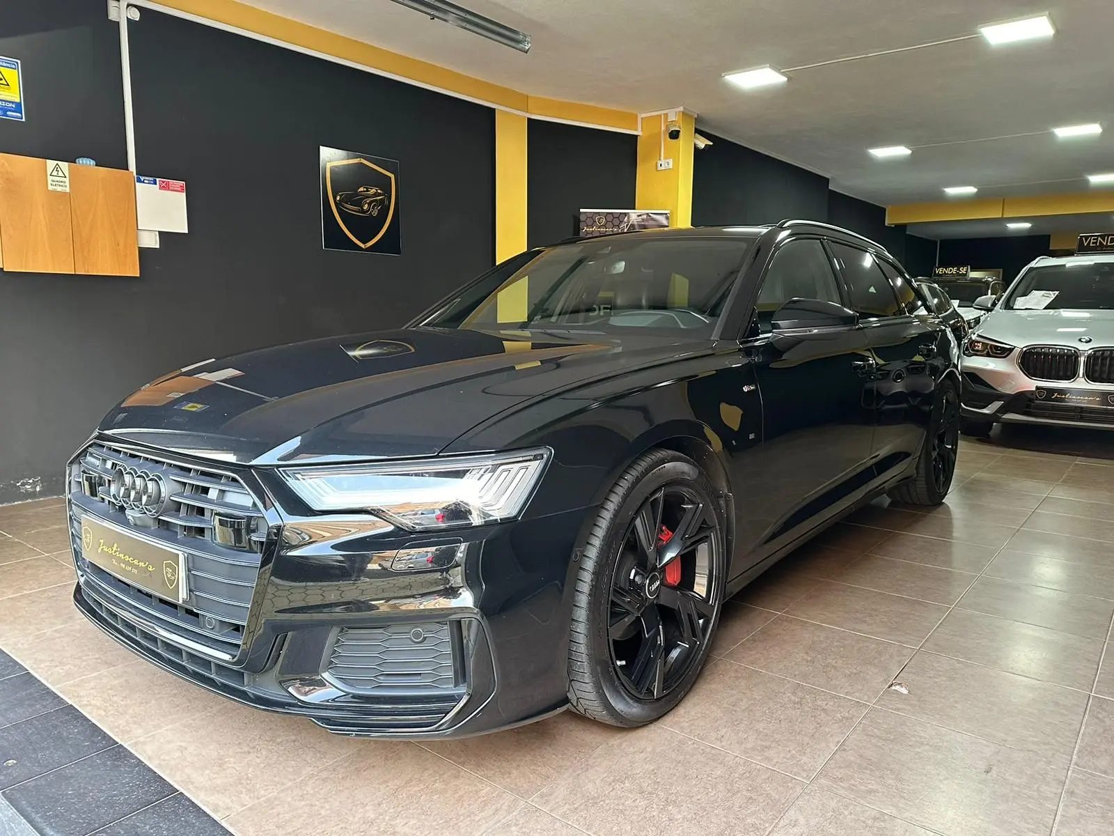 Audi A6 Avant Sport 40 TDI quattro S line HUD Matrix Black Edition 5