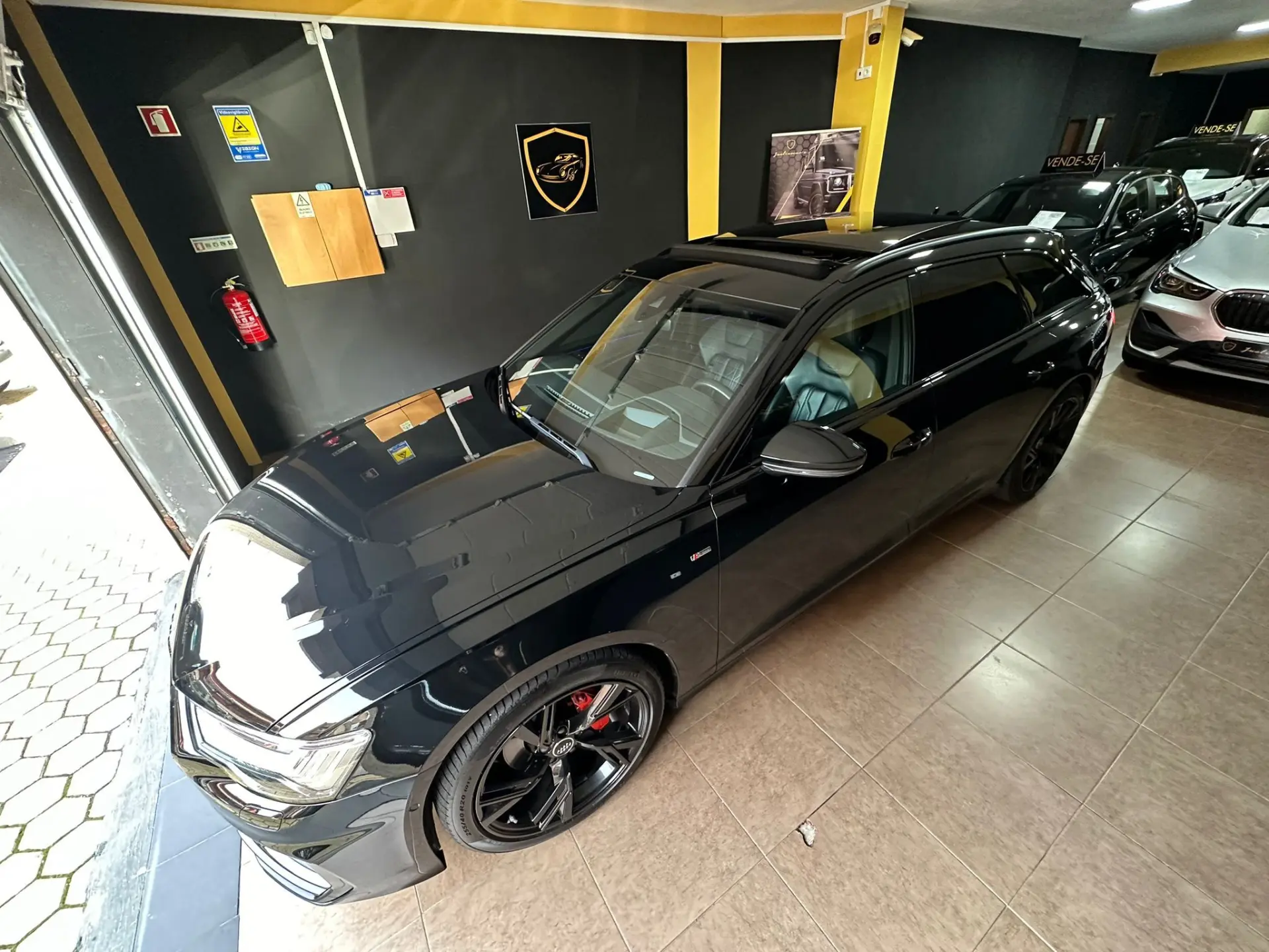 Audi A6 Avant Sport 40 TDI quattro S line HUD Matrix Black Edition 10