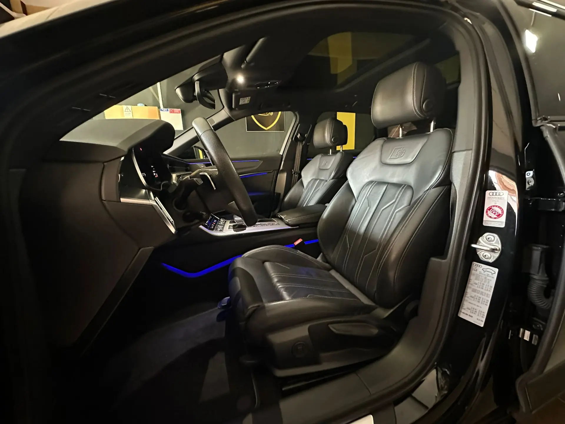 Audi A6 Avant Sport 40 TDI quattro S line HUD Matrix Black Edition 20