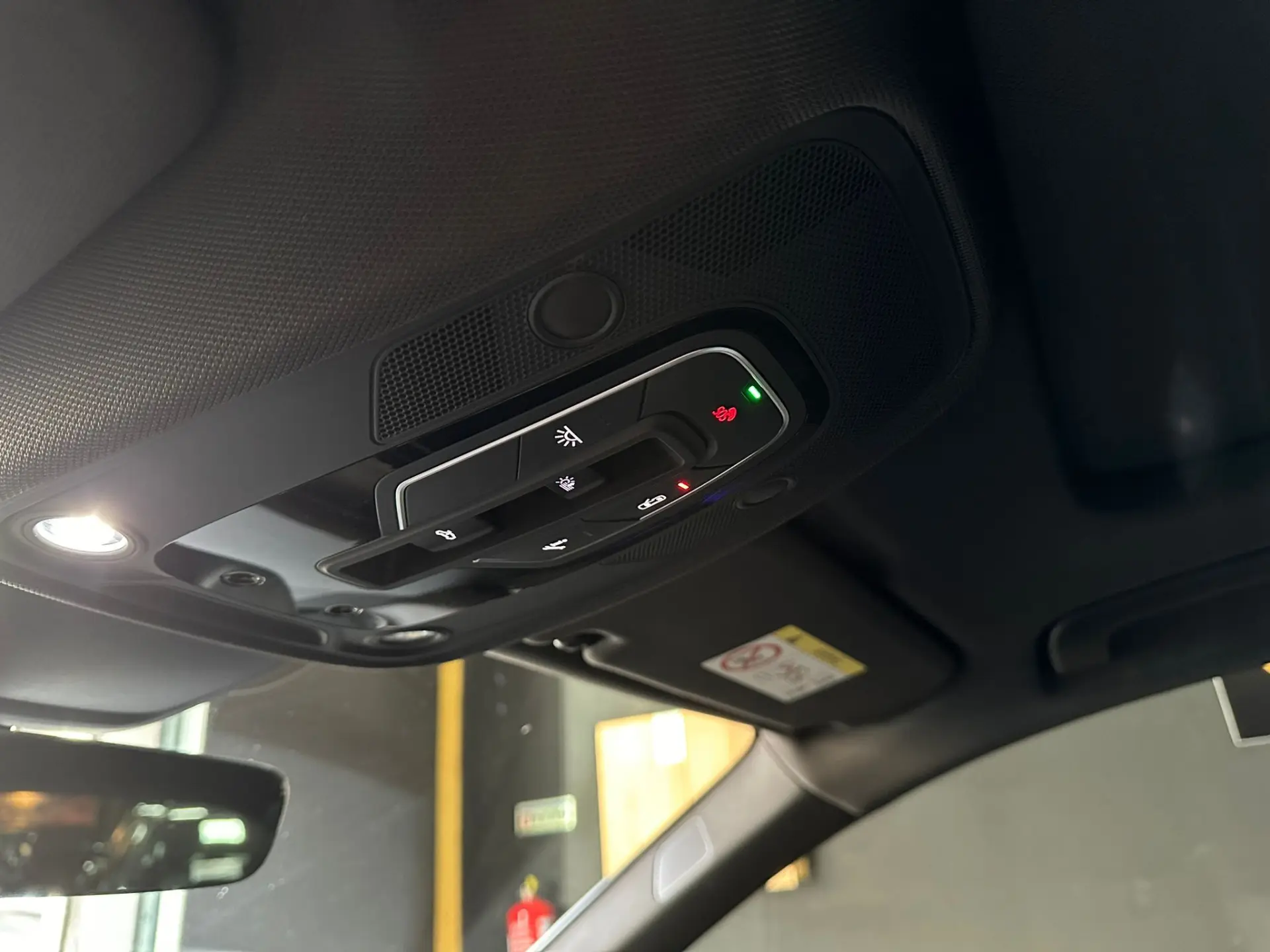 Audi A6 Avant Sport 40 TDI quattro S line HUD Matrix Black Edition 31