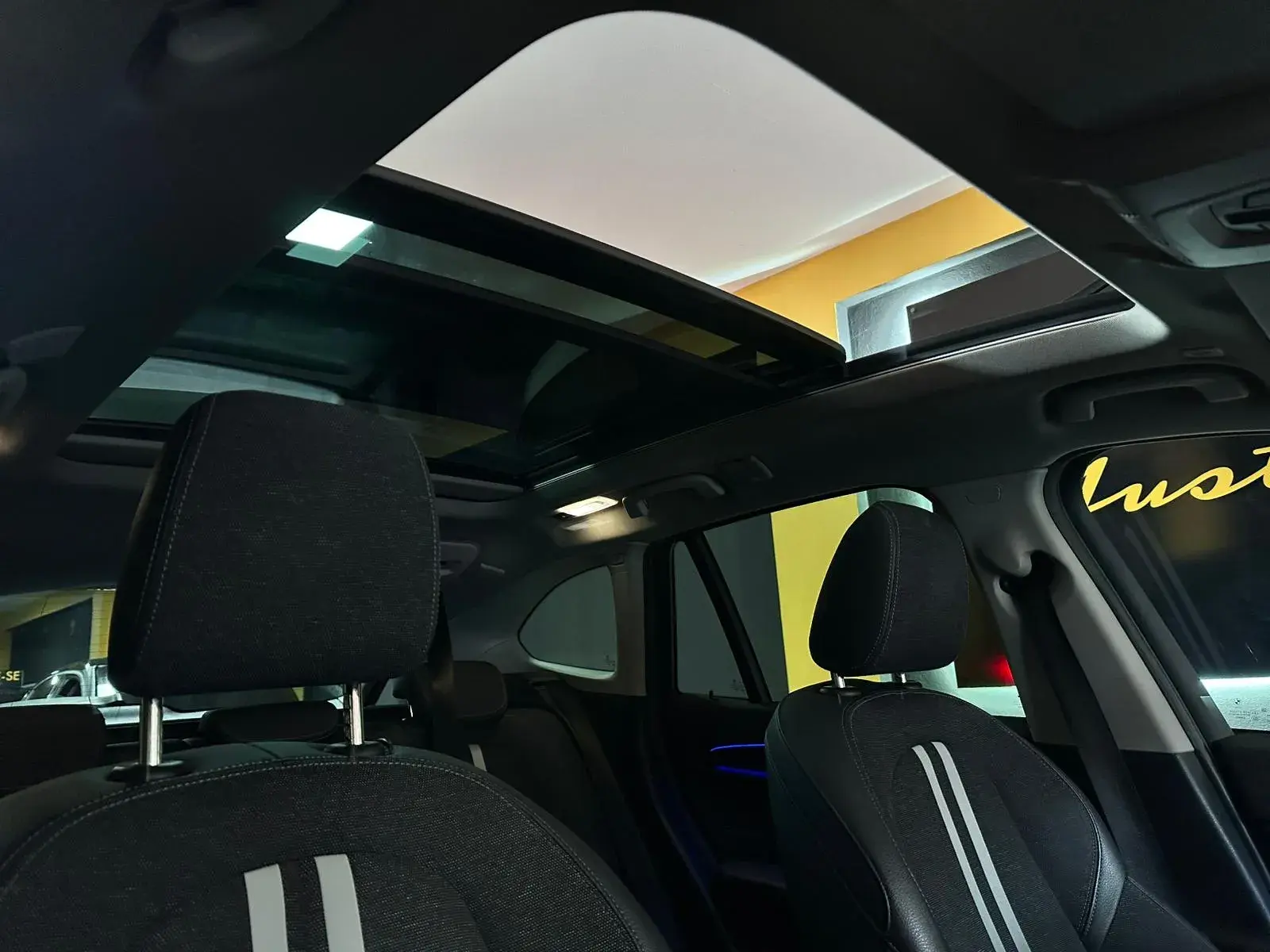 BMW X1 16 d sDrive xLine Auto 16