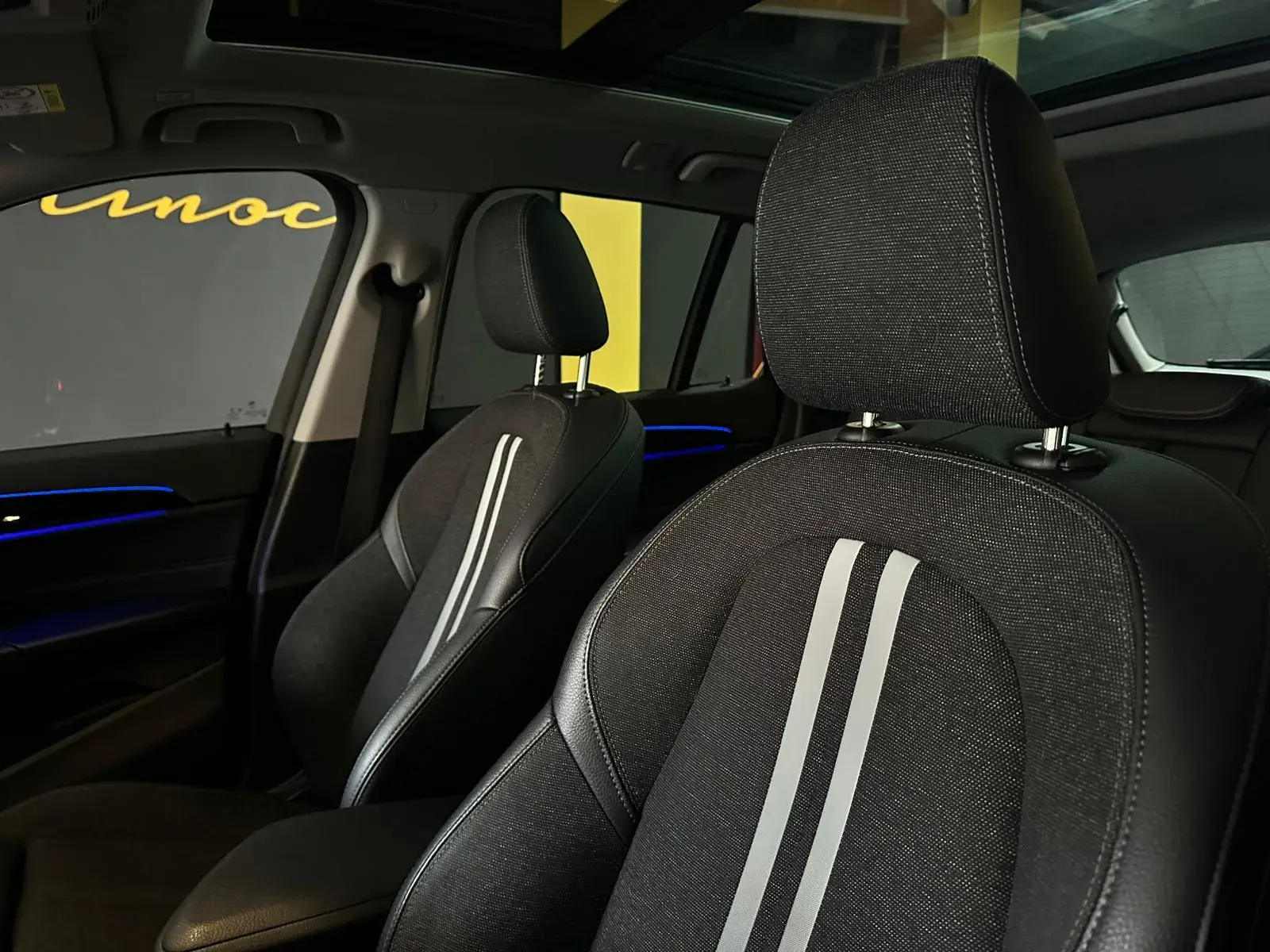 BMW X1 16 d sDrive xLine Auto 21