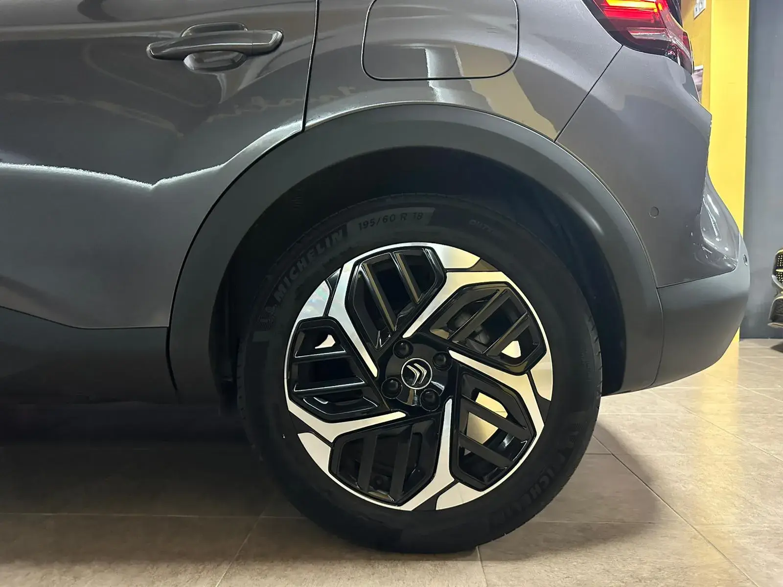 Citroën C4 1.5 BlueHDi Shine Pack EAT8 11