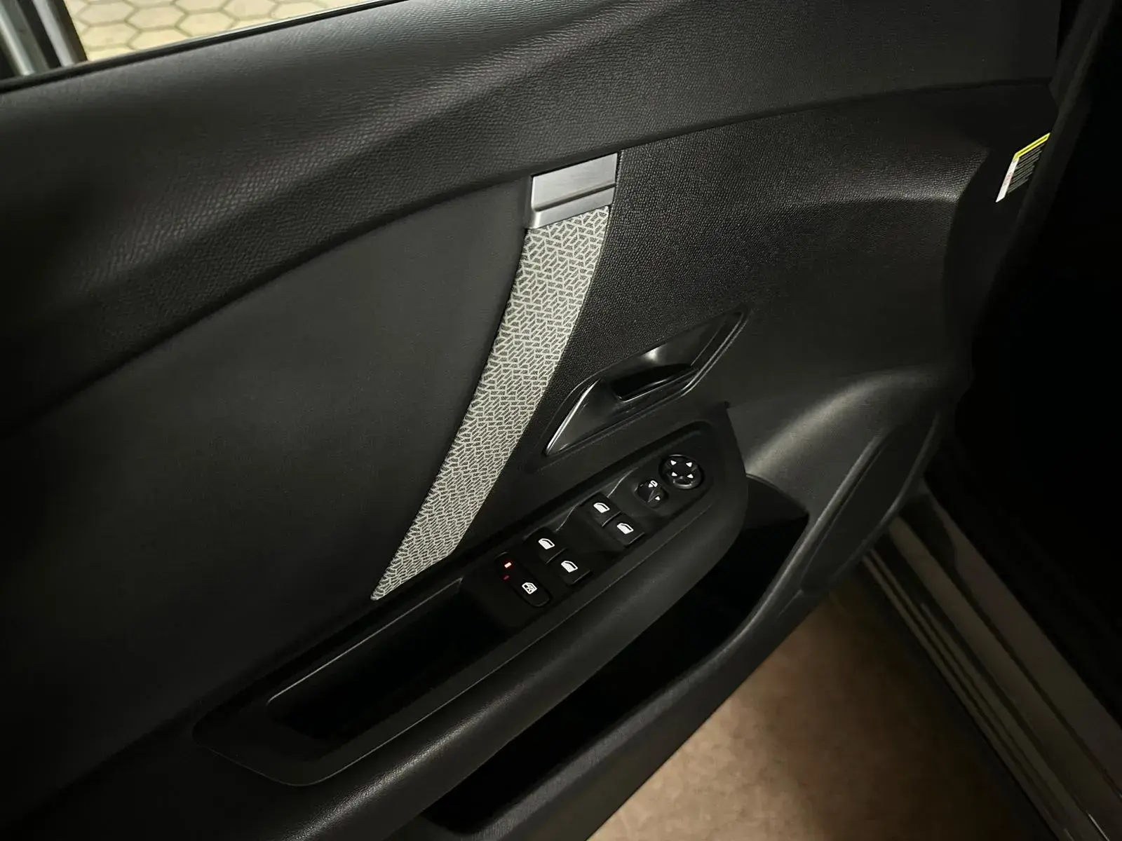 Citroën C4 1.5 BlueHDi Shine Pack EAT8 14