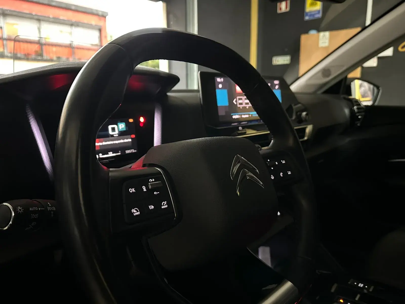 Citroën C4 1.5 BlueHDi Shine Pack EAT8 17