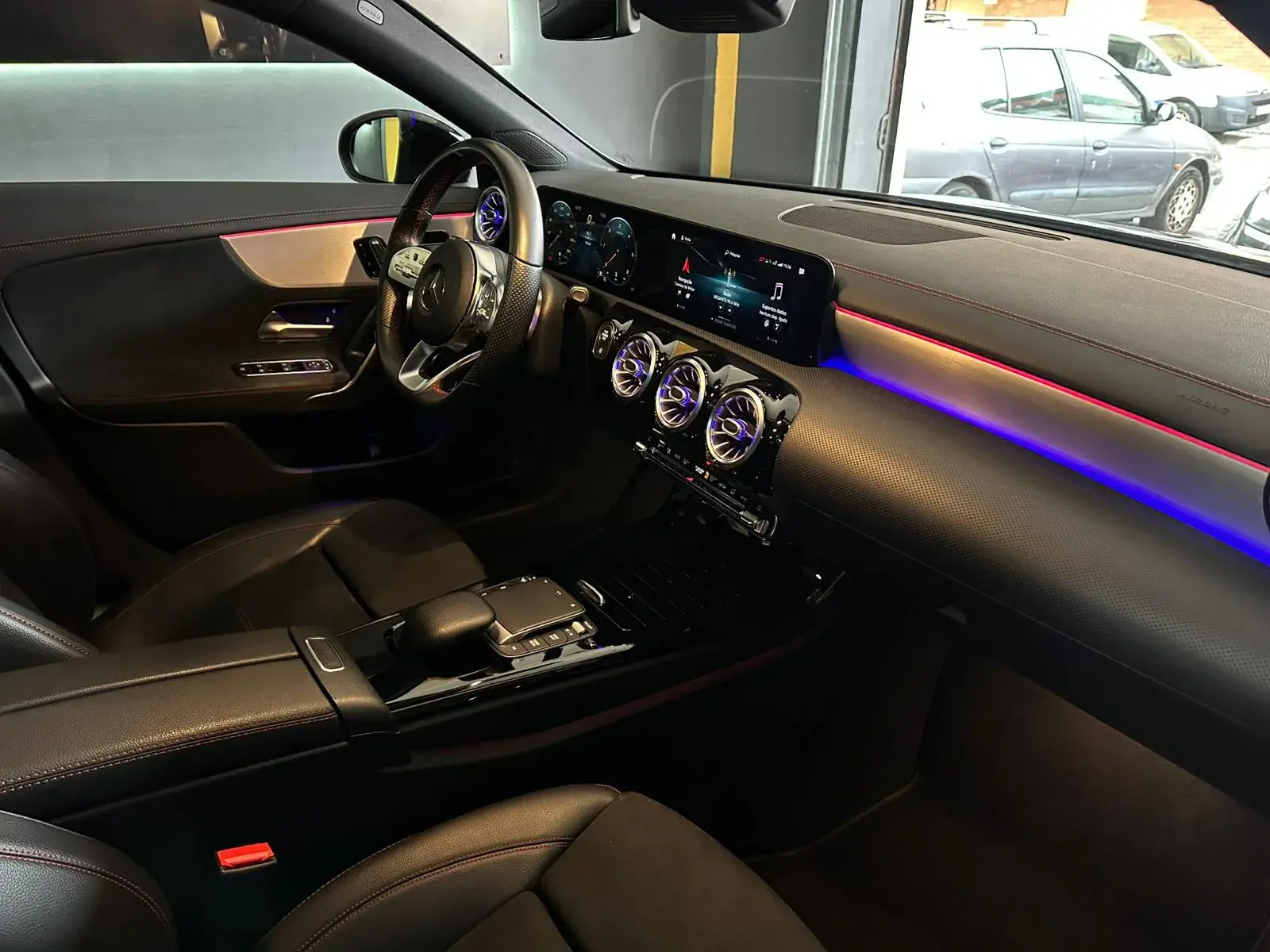 Mercedes-Benz CLA 180 d AMG Line Aut. 36