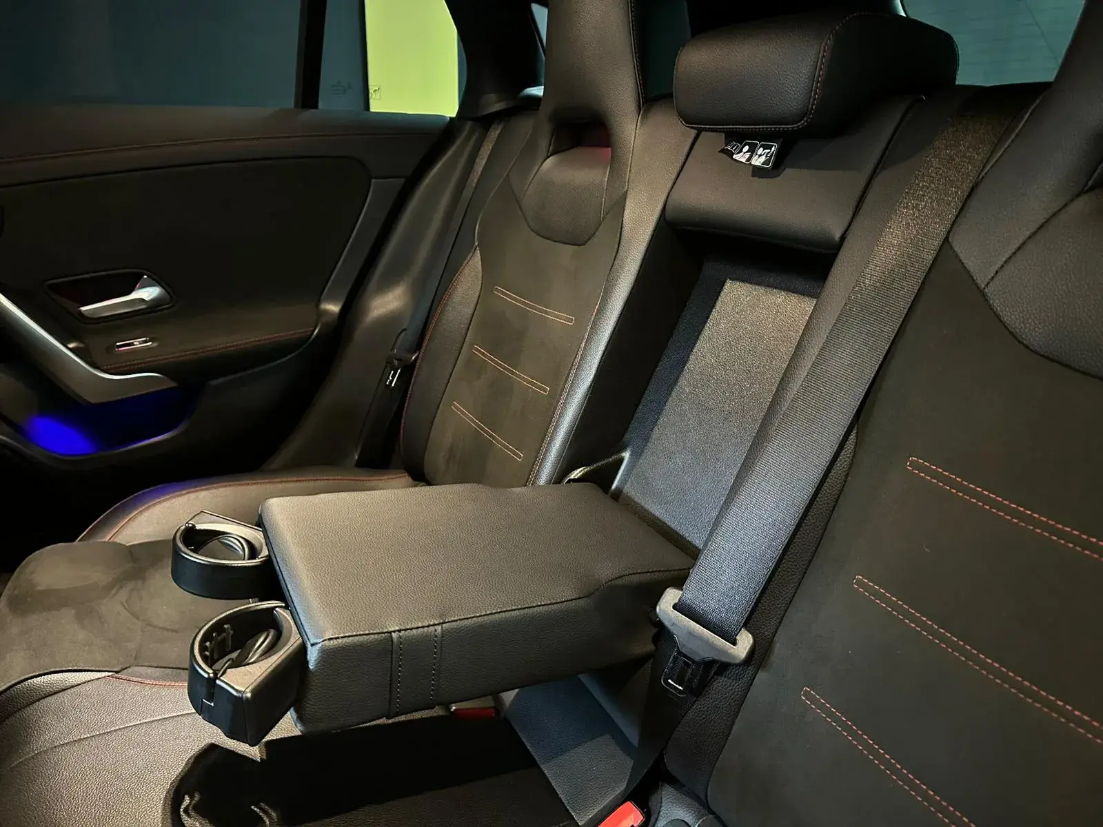 Mercedes-Benz CLA 180 d AMG Line Aut. 40