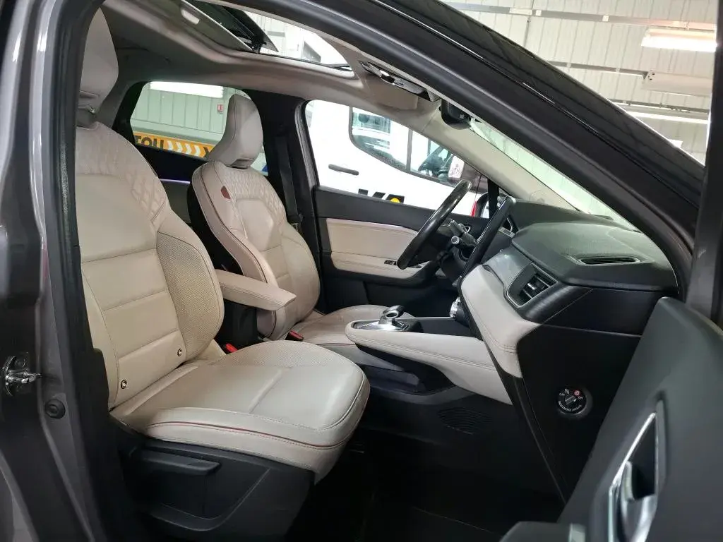 Renault Captur 1.6 E-Tech Plug-In Initiale Paris 7