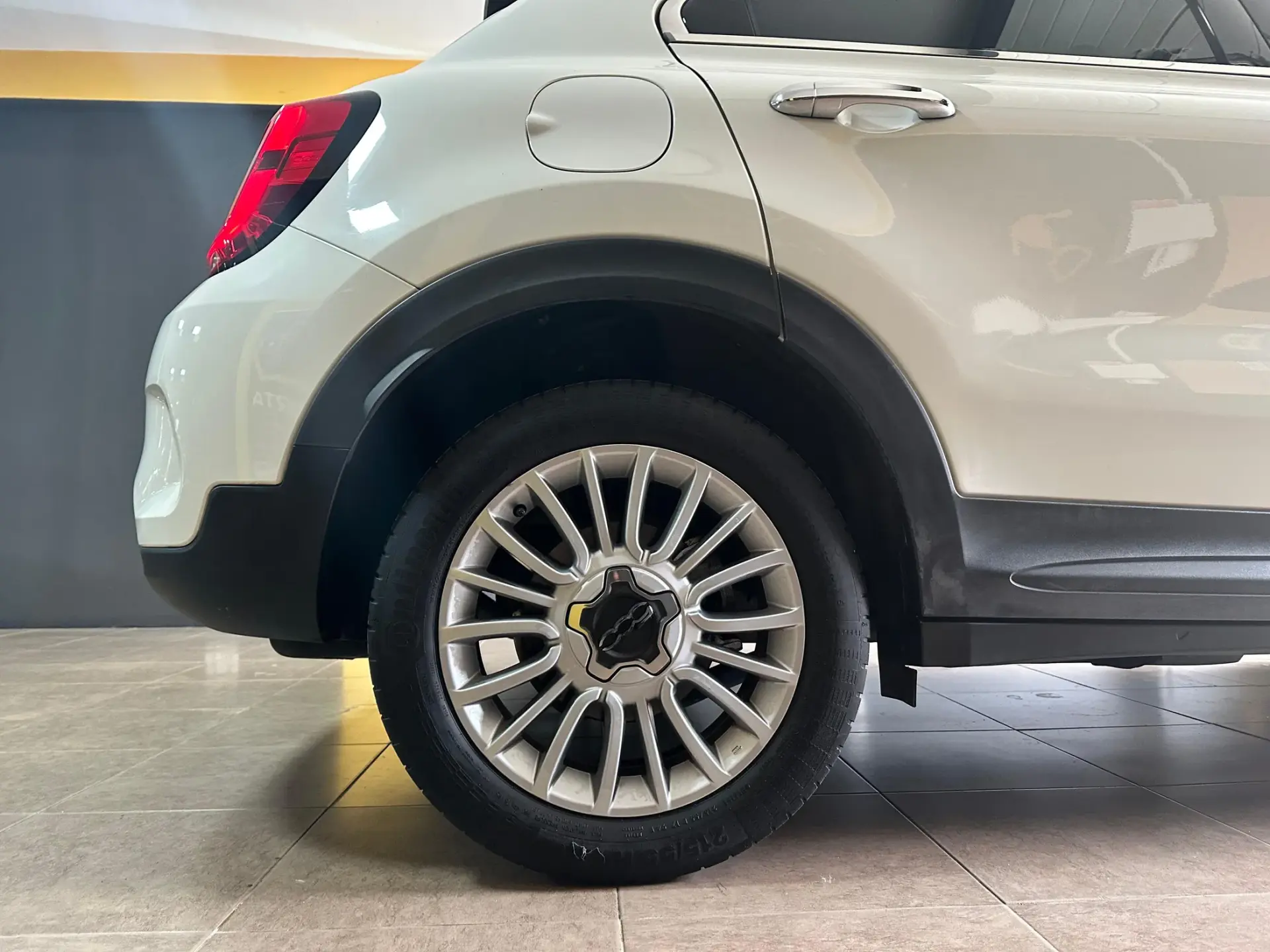 Fiat 500X 1.3 MJ Cross 9