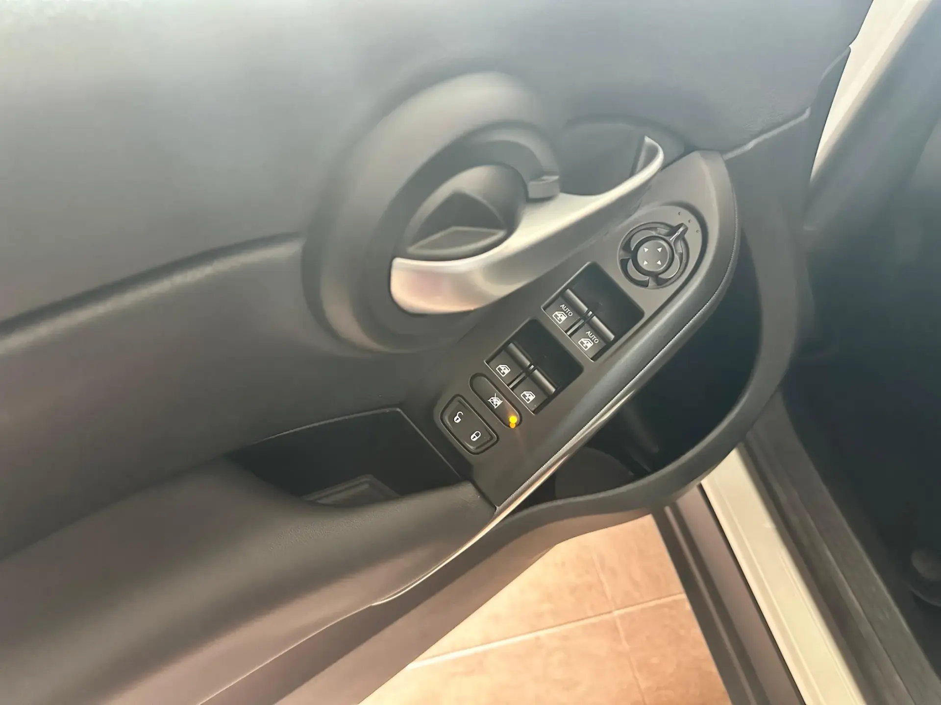 Fiat 500X 1.3 MJ Cross 11