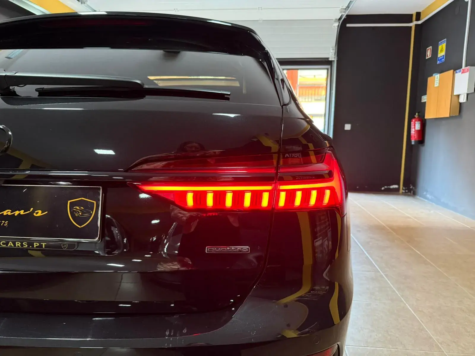 Audi A6 Avant Sport 40 TDI quattro S line HUD Matrix Black Edition 8