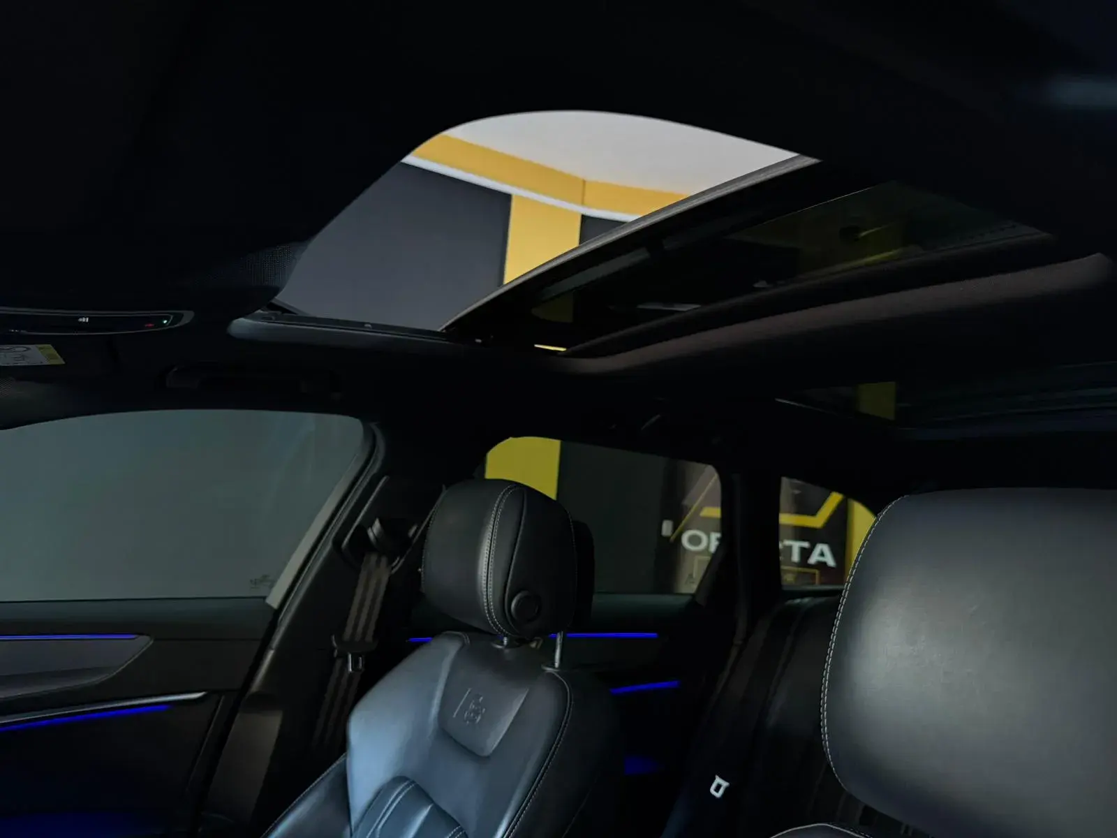 Audi A6 Avant Sport 40 TDI quattro S line HUD Matrix Black Edition 13