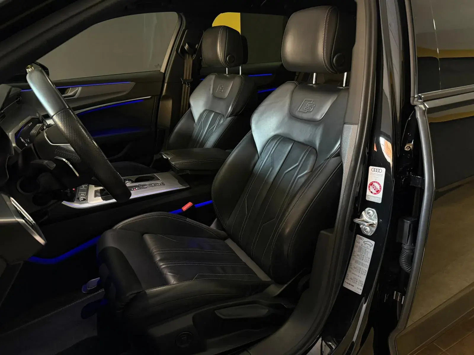 Audi A6 Avant Sport 40 TDI quattro S line HUD Matrix Black Edition 22