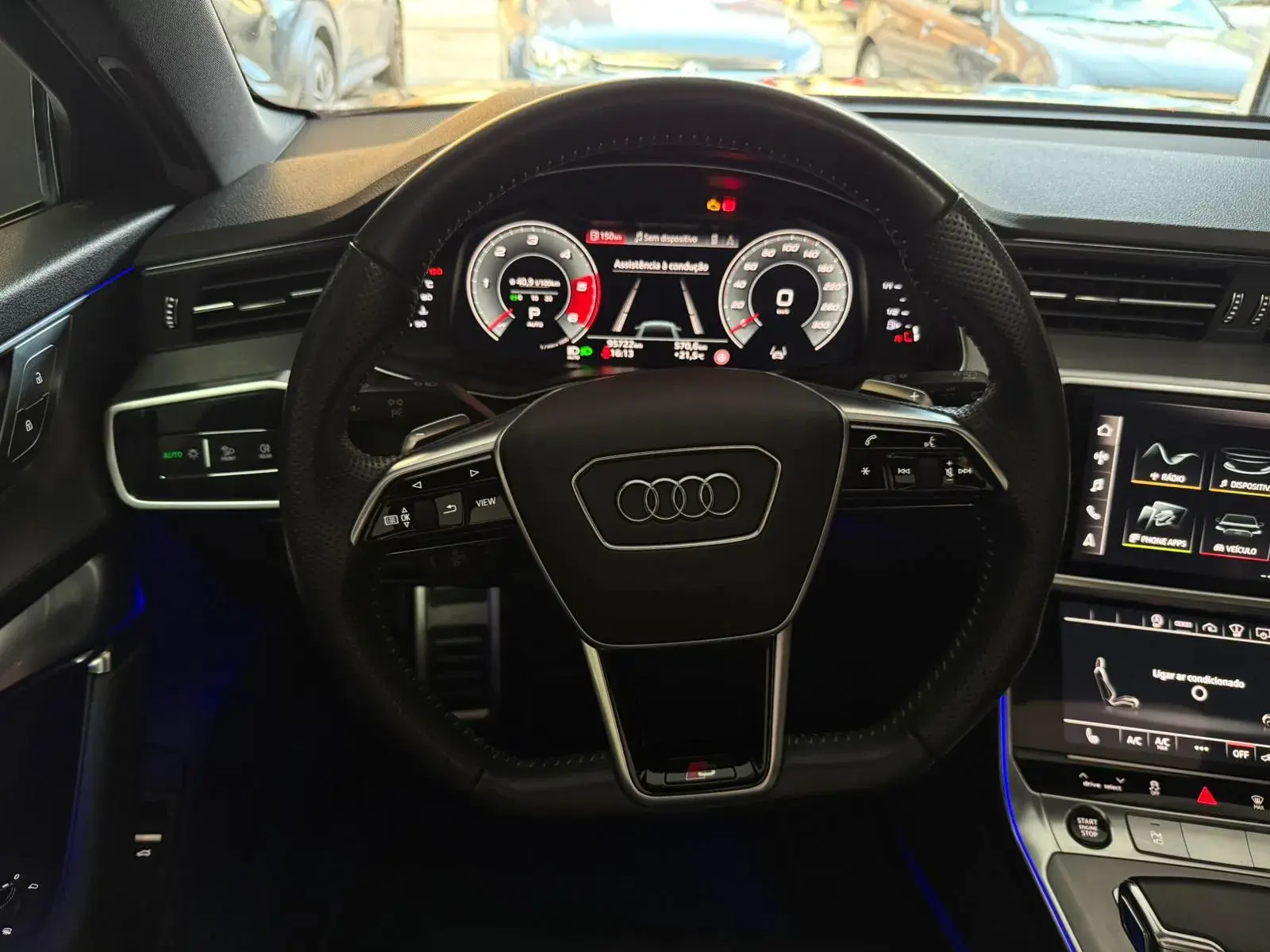 Audi A6 Avant Sport 40 TDI quattro S line HUD Matrix Black Edition 23