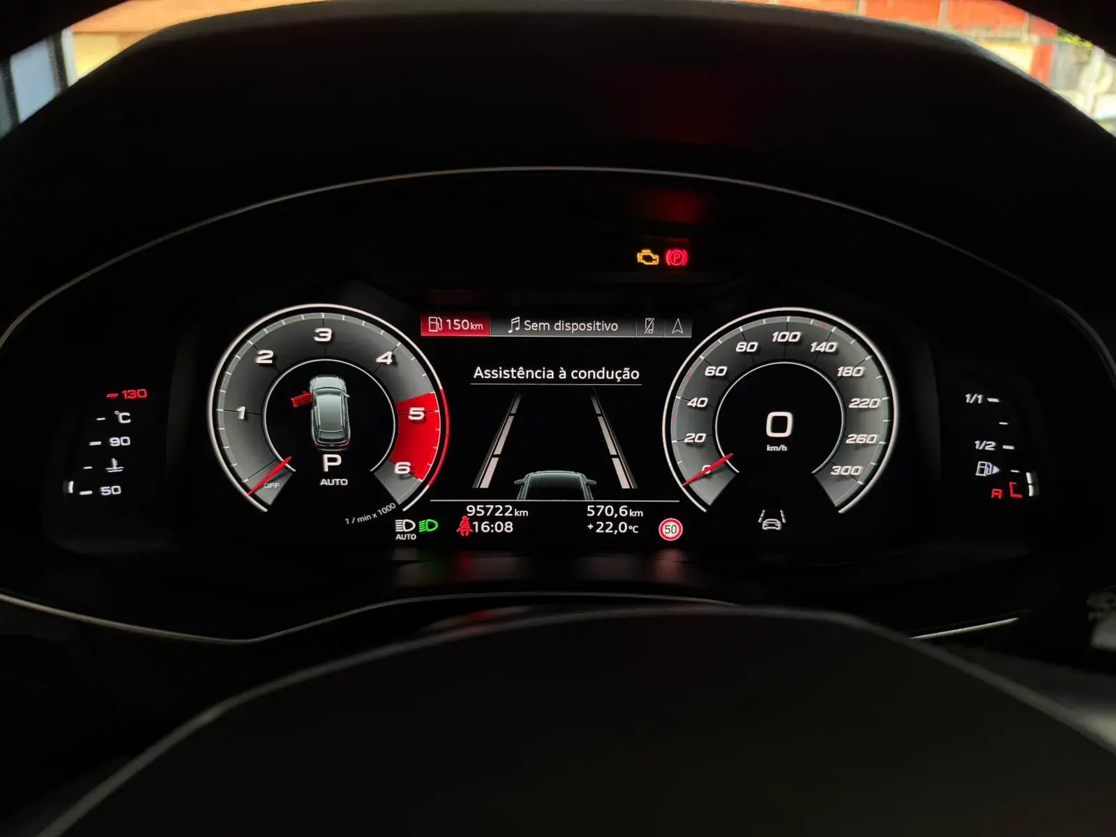 Audi A6 Avant Sport 40 TDI quattro S line HUD Matrix Black Edition 24